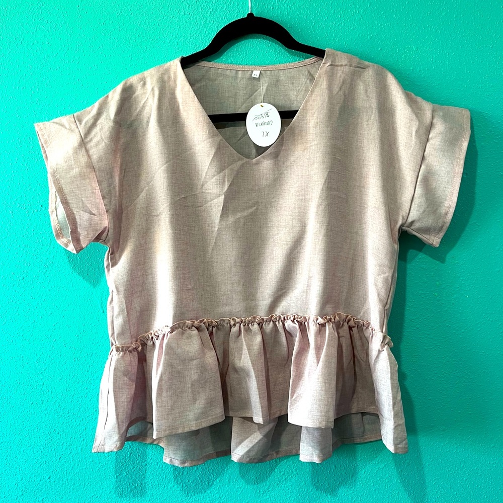 shein blush blouse size XL fits like a M/L